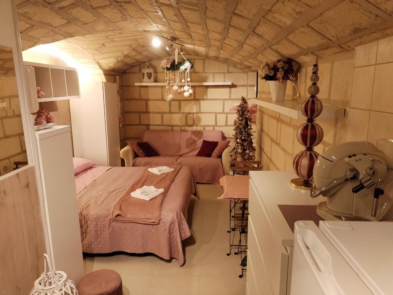 Bed and Breakfast Milo'S Ll Bari Esterno foto